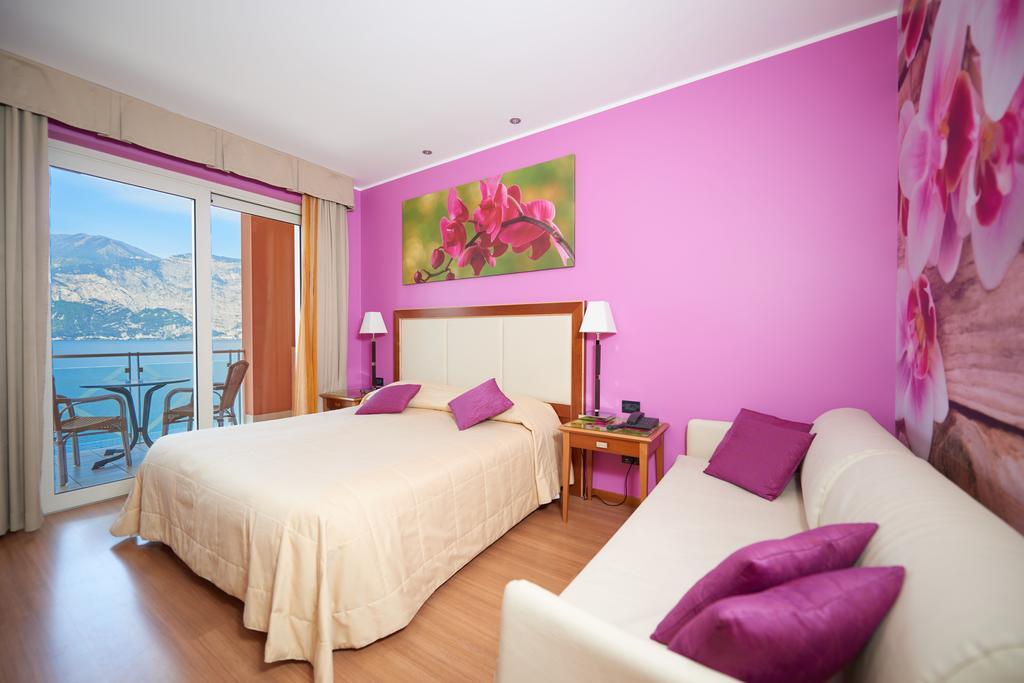 Belfiore Park Hotel 4Stars Superior "Adults Only" Brenzone sul Garda Pokoj fotografie