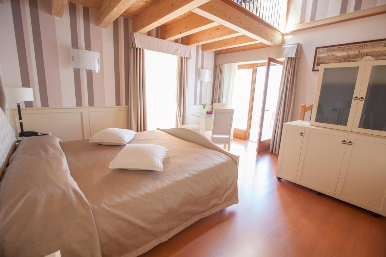 Belfiore Park Hotel 4Stars Superior "Adults Only" Brenzone sul Garda Pokoj fotografie