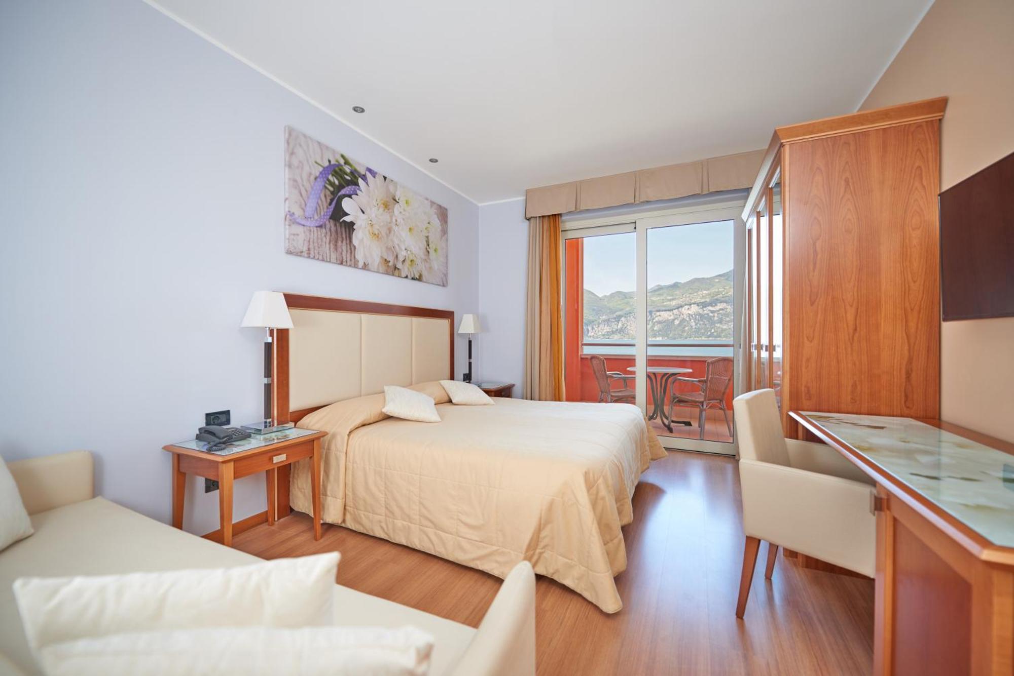 Belfiore Park Hotel 4Stars Superior "Adults Only" Brenzone sul Garda Pokoj fotografie